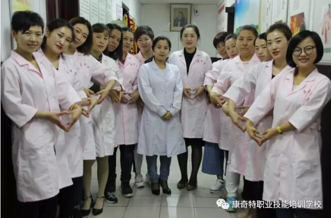 高级催乳师精英班