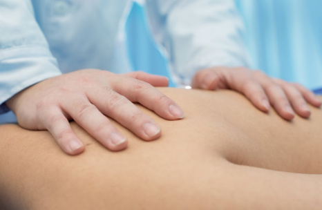 康奇特看康复按摩